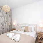 Villa Glyfada, 100m From The