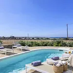 Glyfada, 100m From The * Kastrákion