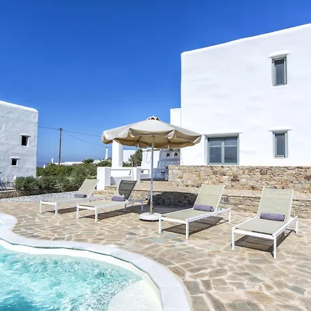 Glyfada's Villa Kastrákion