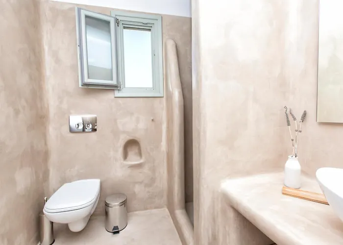 Glyfada, 100m From The Villa